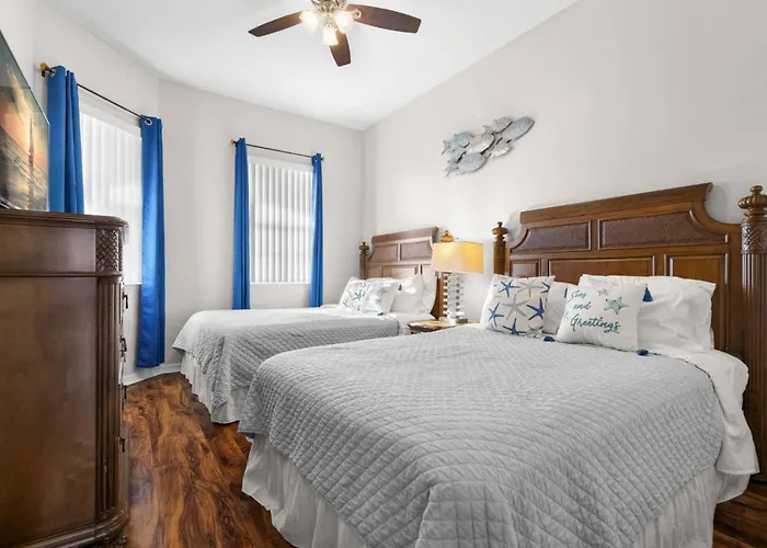 603 Harborview Grande *